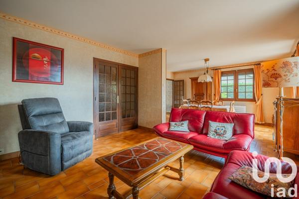 Maison 7 pièces de 169 m² à Claix (38640)