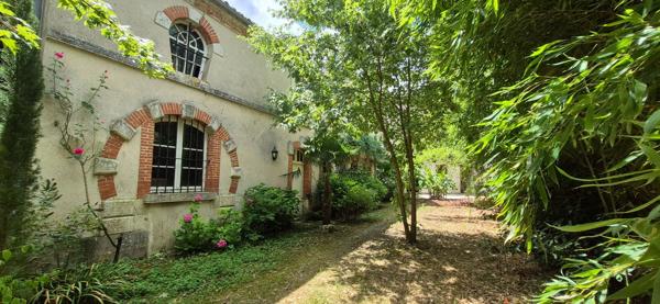 Vente maison 310 m² 12 Pièces Valence D Agen