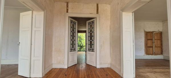 Vente maison 310 m² 12 Pièces Valence D Agen