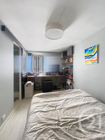 Appartement F2 à vendre  2 pièces - 26 m 2   PARIS  - 75005