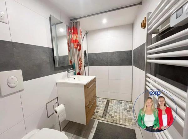 Maison de village avec dépendance