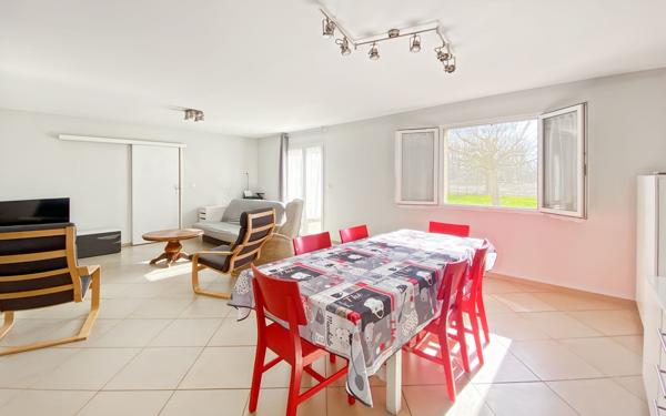 Maison à vendre    8 pièces •  Labastide-du-Temple