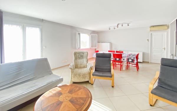 Maison à vendre    8 pièces •  Labastide-du-Temple