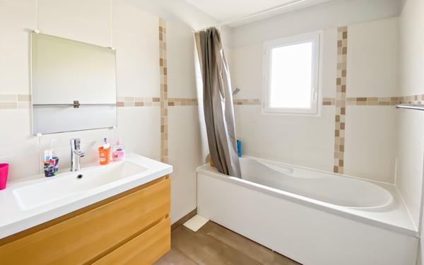 Maison à vendre    8 pièces •  Labastide-du-Temple