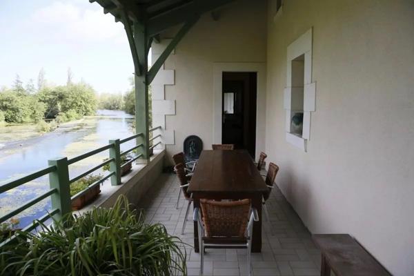 Moulin du XIXe siècle transformé en gîtes et chambres d’hôtes