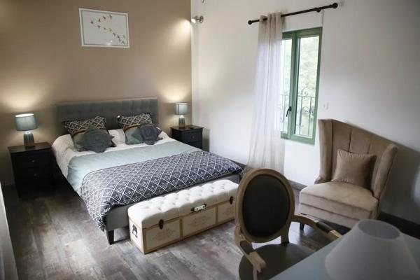 Moulin du XIXe siècle transformé en gîtes et chambres d’hôtes
