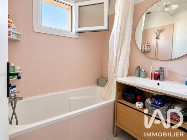 Maison à vendre 4 pièces 83 m² Fréjus