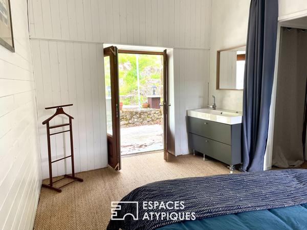 Maison de charme avec piscine et vue imprenable en Ardèche verte
