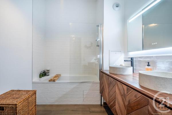 Appartement F4 à vendre  4 pièces - 83,54 m2 CHESSY - 77