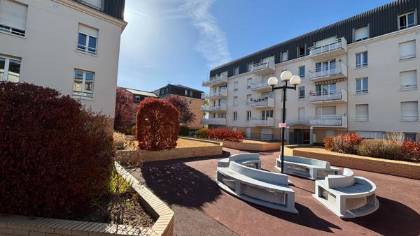 Appartement Evry Courcouronnes 3 pièce(s) 53.55 m2
