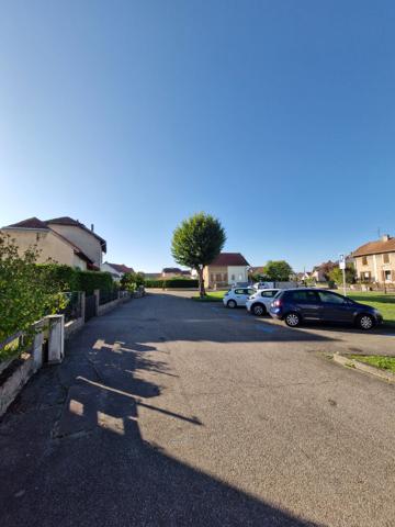 Location maison UCKANGE avec jardin et cave aménagée