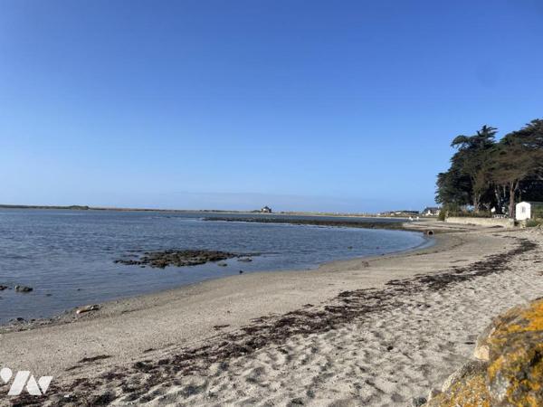 Terrain à bâtir viabilisé – Sarzeau/Penvins à 400 m de la mer – Zone Uba
