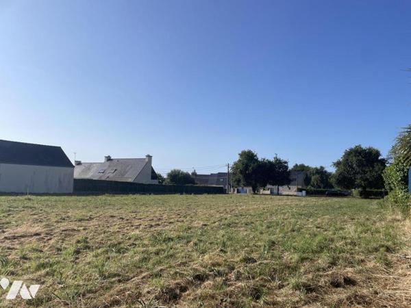 Terrain à bâtir viabilisé – Sarzeau/Penvins à 400 m de la mer – Zone Uba