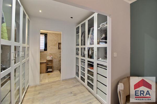 Villa contemporaine avec piscine à Piolenc 5 pièce(s) 136m2