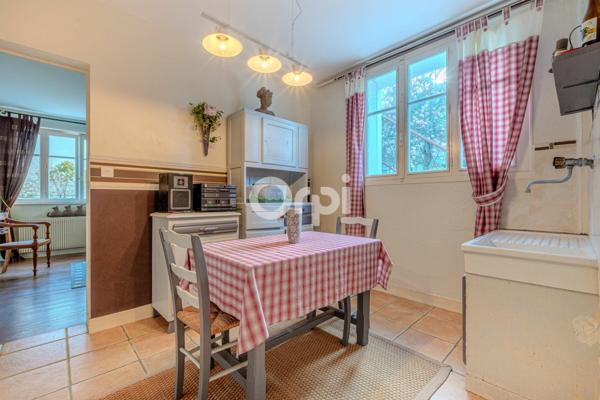 Maison à vendre    8 pièces • 276 m2 Limoges