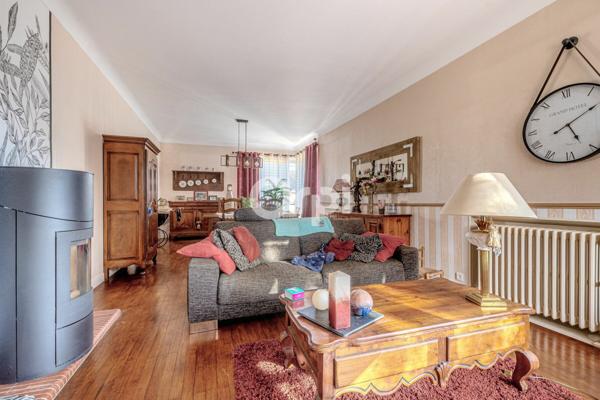 Maison à vendre    8 pièces • 276 m2 Limoges