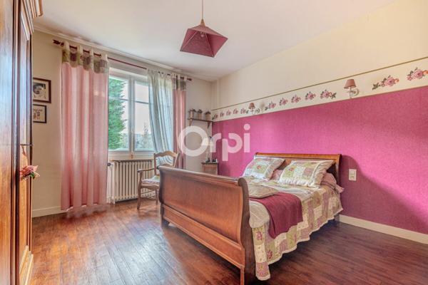 Maison à vendre    8 pièces • 276 m2 Limoges