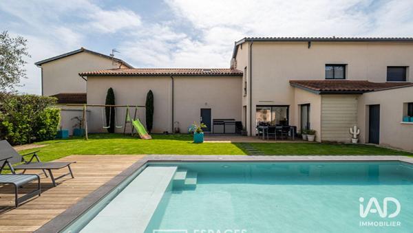 Maison à vendre 7 pièces 163 m² Saint-Priest