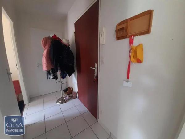 Appartement à louer 2 pièces 47.54m² Luçon (85400)