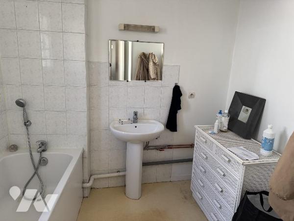 Proche centre 3 chambres, terrasse