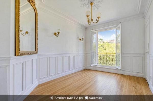 Paris 14ème - Immeuble Haussmannien - 3 pièces (53,30 m²) avec vue sur "Réservoir Montsouris"  à 2 pas du Parc Montsouris