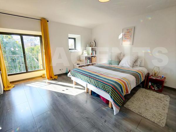 Espace, charme et confort moderne : magnifique maison familiale au cœur de Pennautier