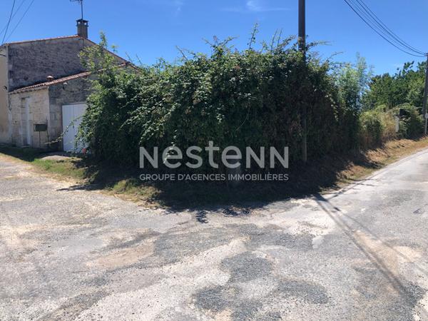 Exclusivité à 10 min Rochefort : Saint-Agnant - Terrain de 58 m² à Bâtir à viabiliser hors lotissement