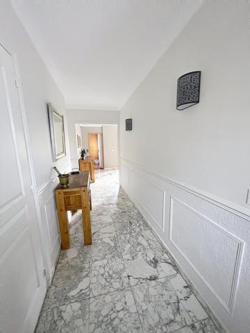 MAISON DE 166 M2 HABITABLE (220 M2 AU SOL) ET SON T2 AVEC ACCES INDEPENDANT.
