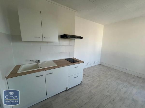 Appartement à louer 2 pièces 35.02m² Saint-Quentin (02100)