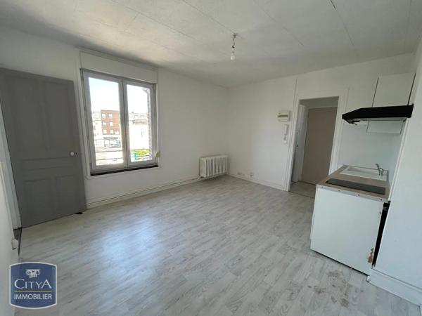 Appartement à louer 2 pièces 35.02m² Saint-Quentin (02100)