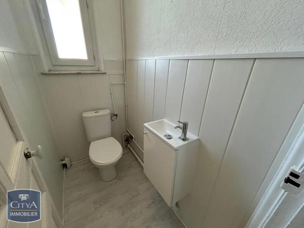 Appartement à louer 2 pièces 35.02m² Saint-Quentin (02100)
