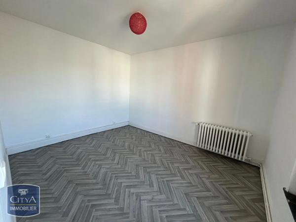 Appartement à louer 2 pièces 35.02m² Saint-Quentin (02100)