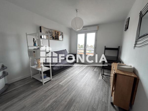 Location Studio meublé 19.6 m² - 38 BOULEVARD DES BELGES La Roche Sur Yon 85000