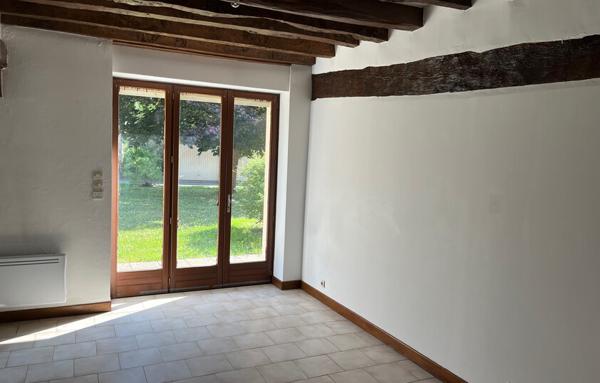 APPARTEMENT EN DUPLEX  - SAINT AQUILIN DE PACY 27120