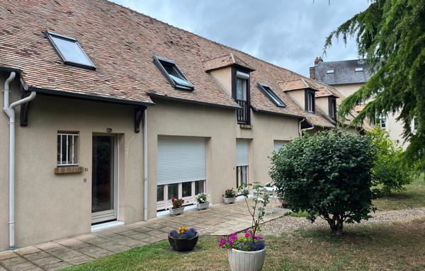 APPARTEMENT EN DUPLEX  - SAINT AQUILIN DE PACY 27120