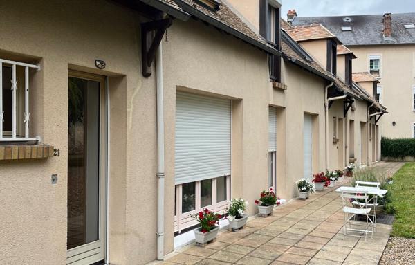 APPARTEMENT EN DUPLEX  - SAINT AQUILIN DE PACY 27120