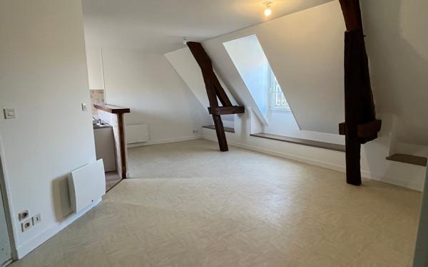 Appartement à louer    3 pièces •  Selles-sur-Cher