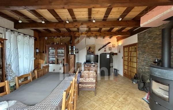 Maison en pierre de 143m2 sur 630m2 de terrain