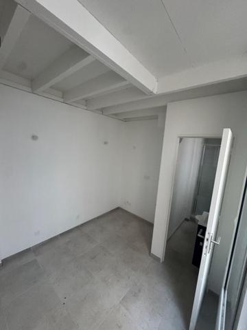 Appartement Angers 1 pièce 11 m2 Parking Hyper centre