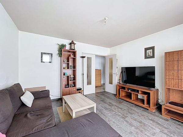 Appartement Saint Herblain - 2 pieces - 1 chambre - Balcon - Cave - Place de parking