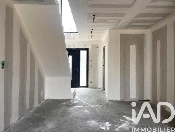 Maison à vendre 6 pièces 149 m² Mûrs-Erigné