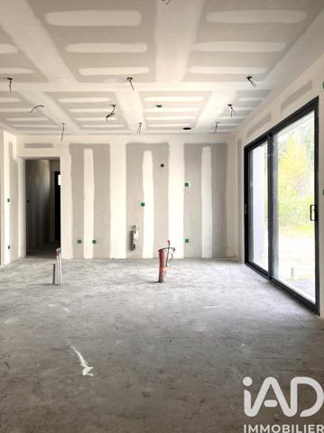 Maison à vendre 6 pièces 149 m² Mûrs-Erigné