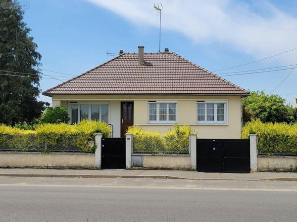 Maison à vendre à Châteaudun dans l'Eure-et-Loir (28200), ref : RCS/791