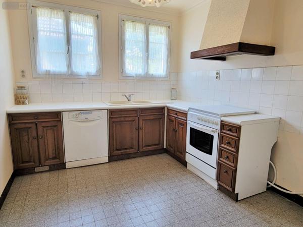 Maison à vendre à Châteaudun dans l'Eure-et-Loir (28200), ref : RCS/791