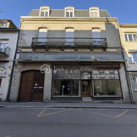 Immeuble mixte de 1 405 m²