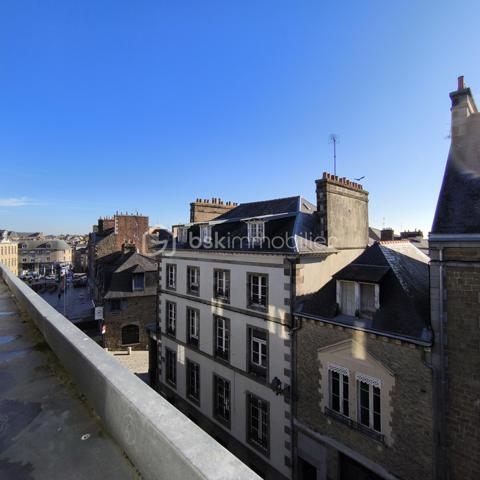 Immeuble mixte de 1 405 m²