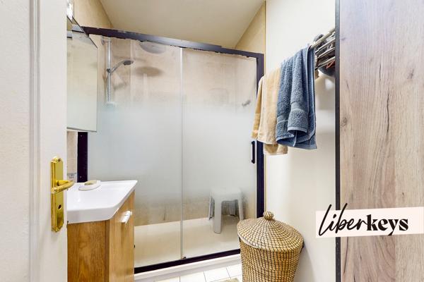 Appartement traversant 3 pièces de 63m² avec balcon | Avenue Claude Debussy | Les Clayes-sous-bois