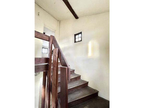 Immeuble 8 pièces - 250 m²