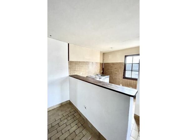 Immeuble 8 pièces - 250 m²