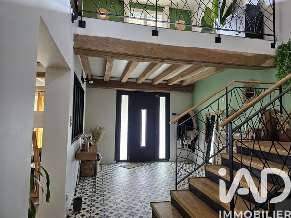 Maison à vendre 10 pièces 251 m² Montceau-les-Mines